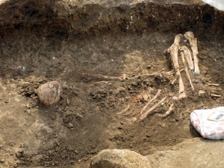 Погребение эпохи ранней бронзы. Возраст - около 3 тыс. лет до н.э.