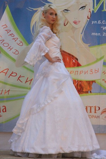 Ростов-на-Дону.3 июня. Cуперблондинка 2012