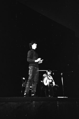 Майк Науменко и Александр Старцев. Таганрог. 8 декабря 1989 года. Фото: Сергей Ильич